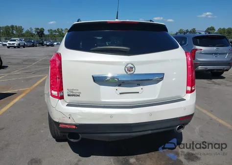2010 Cadillac Srx Performance Collection z USA, uszkodzony, nr VIN 3GYFNBEY6AS536588